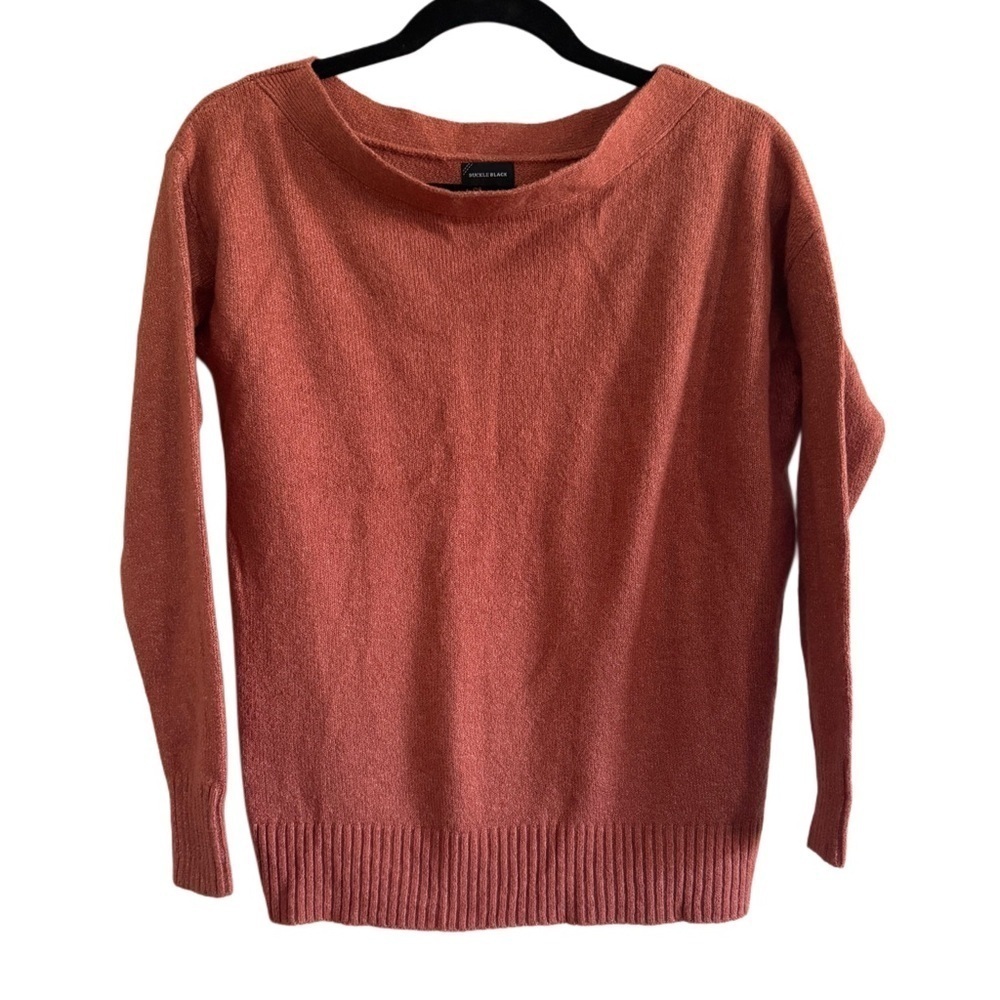Buckle Black One Shoulder Orange Sweater Size Small